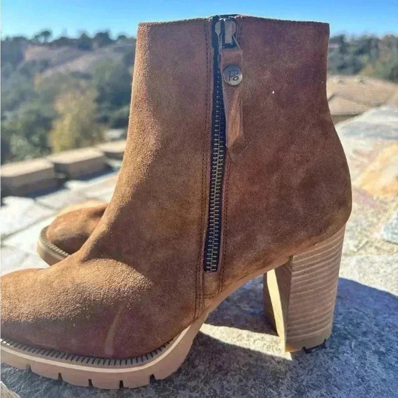 Paul Green Sloane Lug Sole Bootie. US Women’s sizes listed. NWOT - Picture 5 of 8